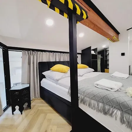 Old Town Apartment, Starowislna *